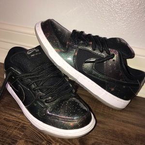 SB Dunk Low QS